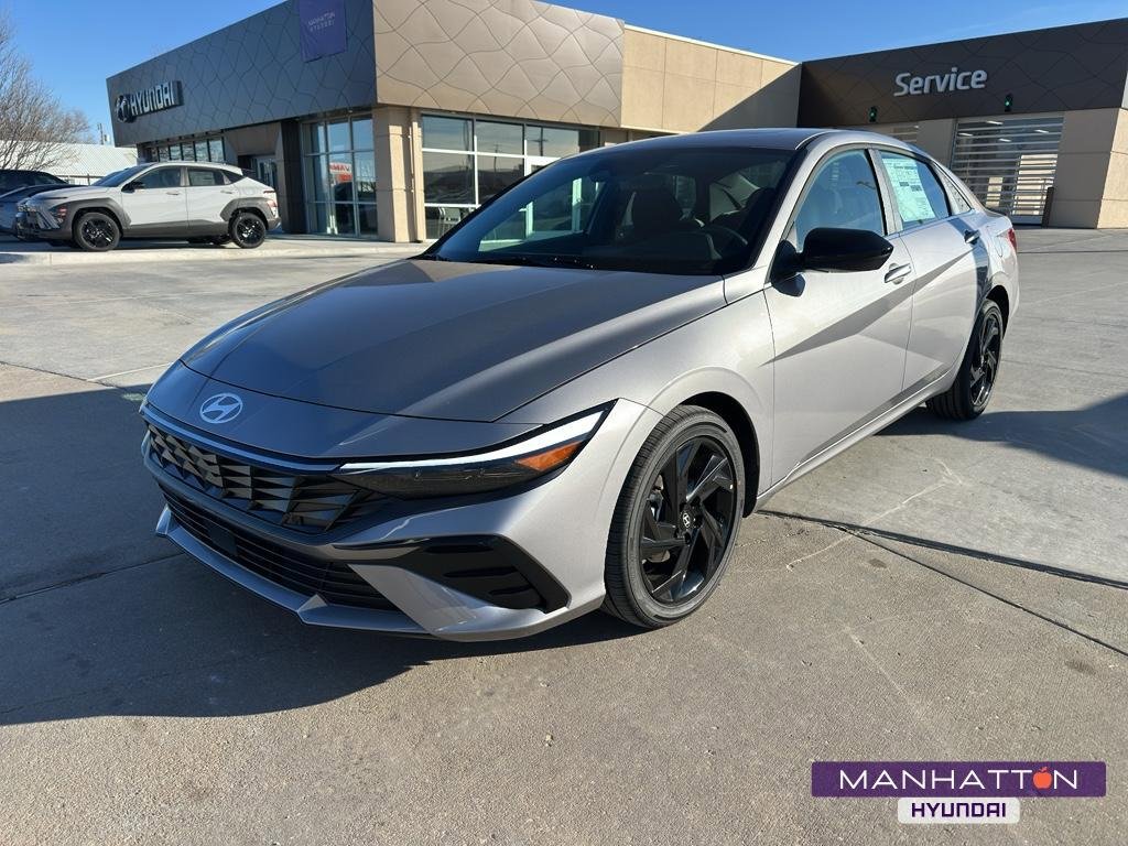 New 2026 Hyundai Elantra SEL Sport Premium image 1