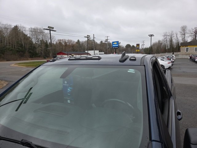 Used 2020 Chevrolet Silverado 2500 LT w/ Convenience Package image 38