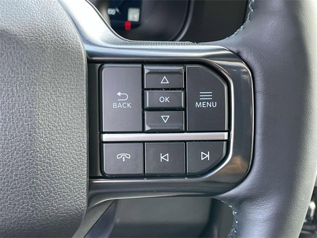 New 2025 Ford F350 Platinum w/ FX4 Off-Road Package image 21