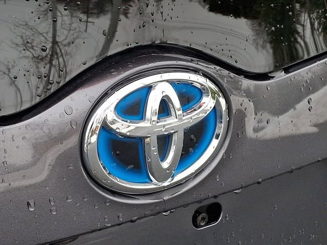 Used 2019 Toyota Prius Prime Advanced w/ Carpet Mat Package FWD image 29