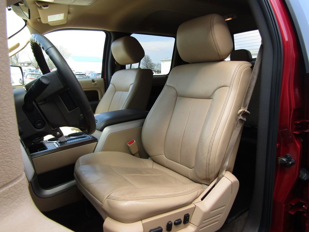 Used 2014 Ford F150 Lariat w/ Lariat Chrome Package image 18