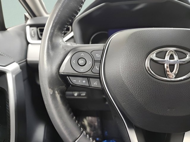 Used 2019 Toyota RAV4 Limited w/ Limited Grade Weather Package image 27
