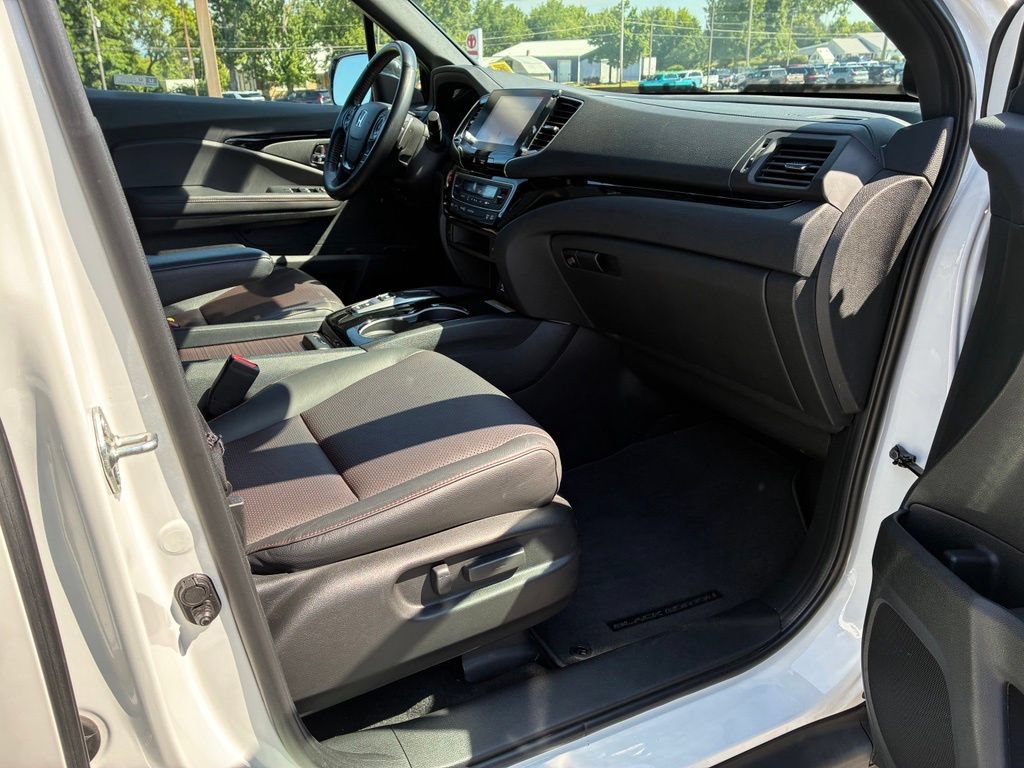 Used 2023 Honda Ridgeline Black Edition image 54