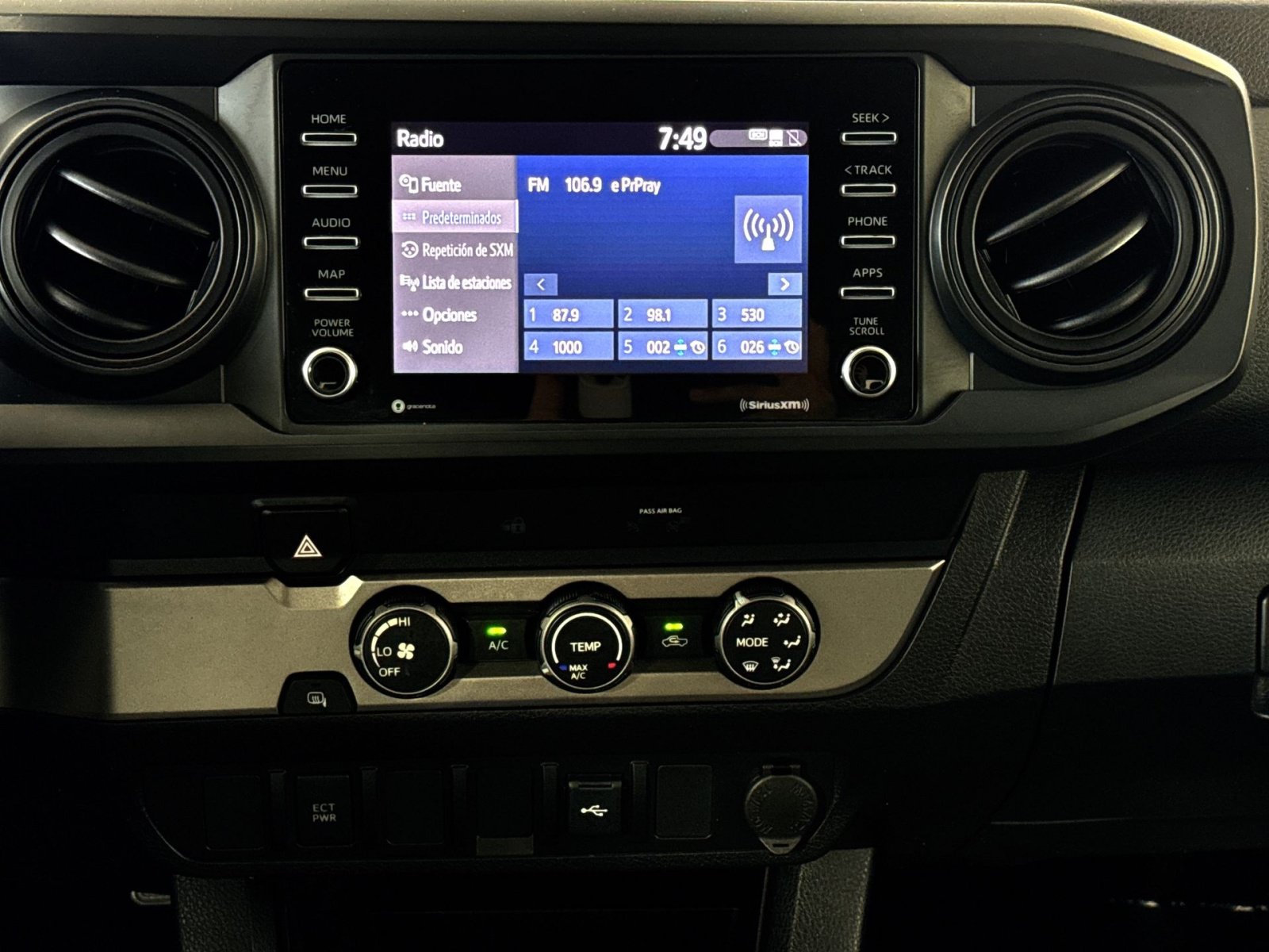 Used 2023 Toyota Tacoma SR w/ SR Convenience Package RWD image 18