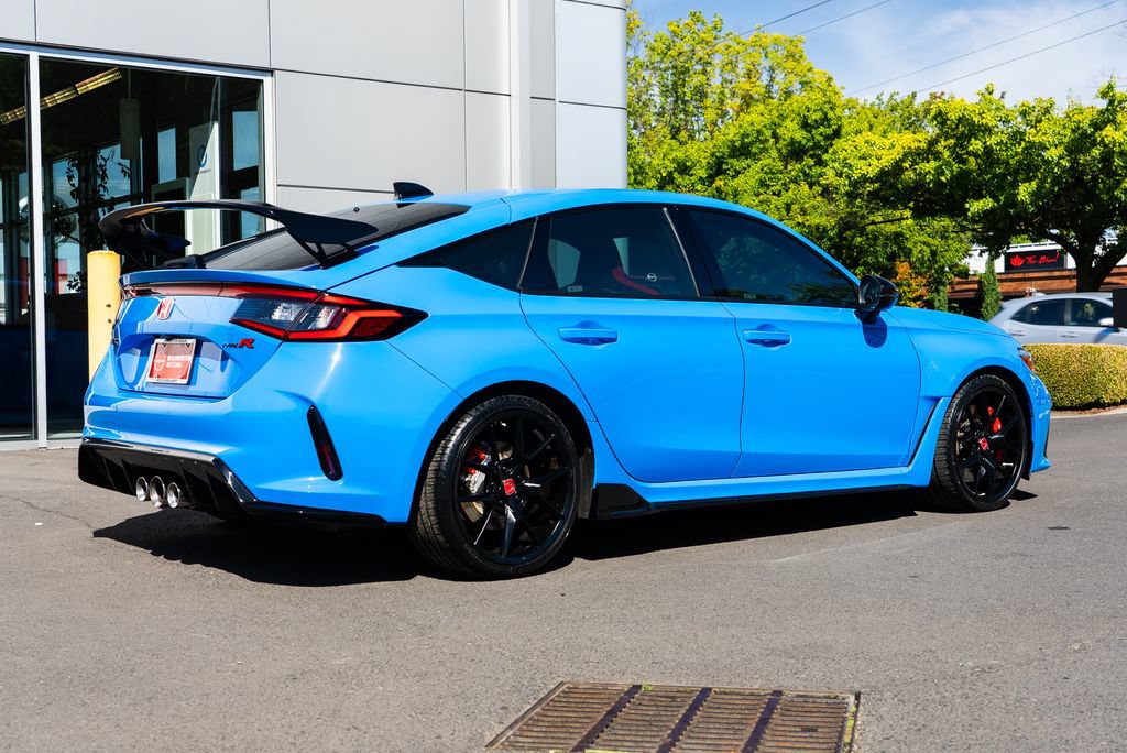 Used 2023 Honda Civic Type R image 6