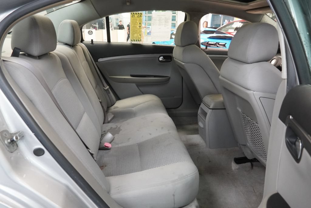 Used 2008 Saturn Aura XE w/ Convenience Package FWD image 30