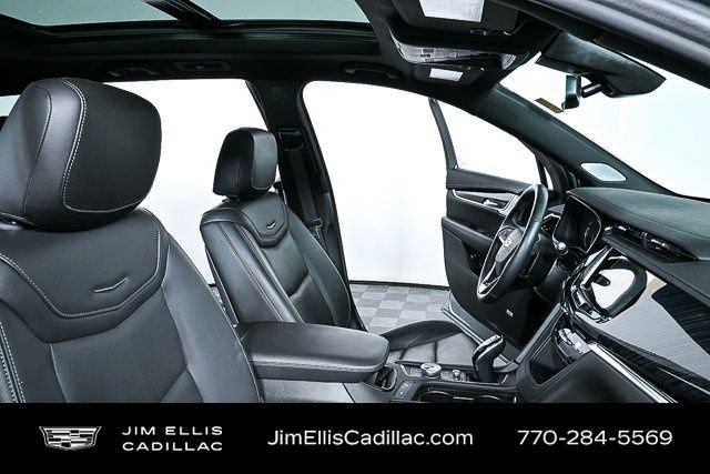Certified 2025 Cadillac XT6 Premium Luxury image 25
