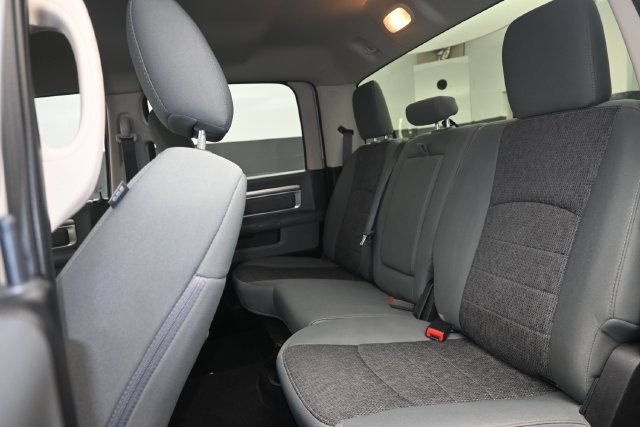 Used 2018 RAM 1500 Lone Star RWD image 11