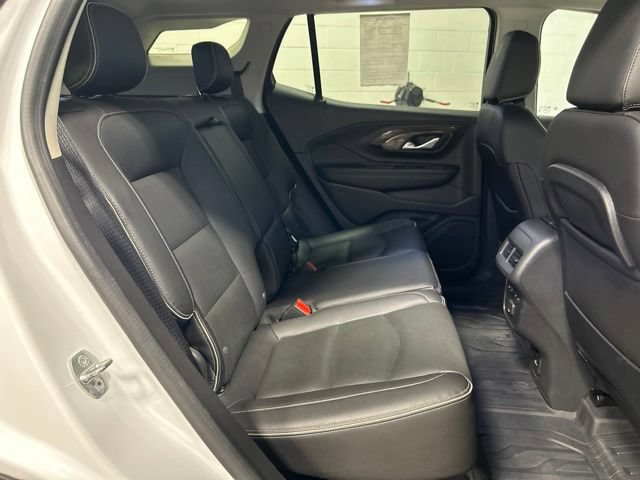 Used 2020 GMC Terrain Denali w/ Denali Premium Package AWD/4WD image 18