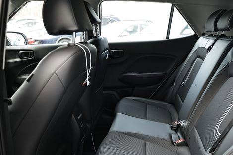 New 2026 Hyundai Venue SEL image 9