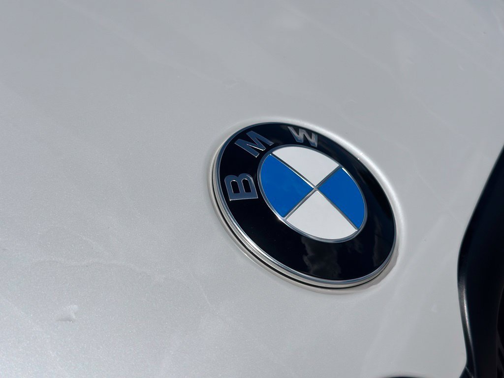 New 2026 BMW X7 xDrive40i w/ M Sport Package AWD/4WD image 11