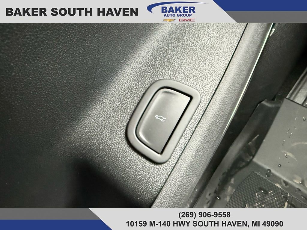 New 2026 Chevrolet Traverse RS w/ LPO, Floor Liner Package image 26