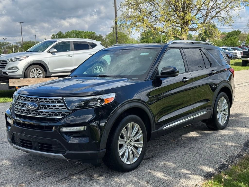 Used 2020 Ford Explorer Limited w/ Class III Trailer Tow Package image 1