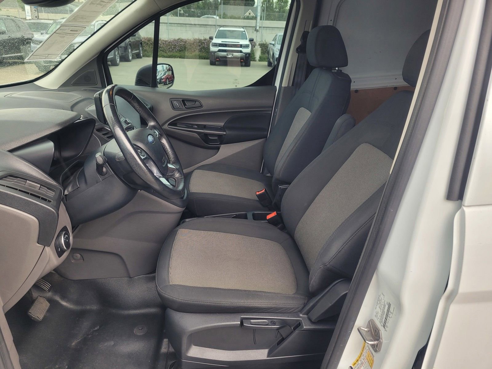 Used 2020 Ford Transit Connect XL FWD image 11