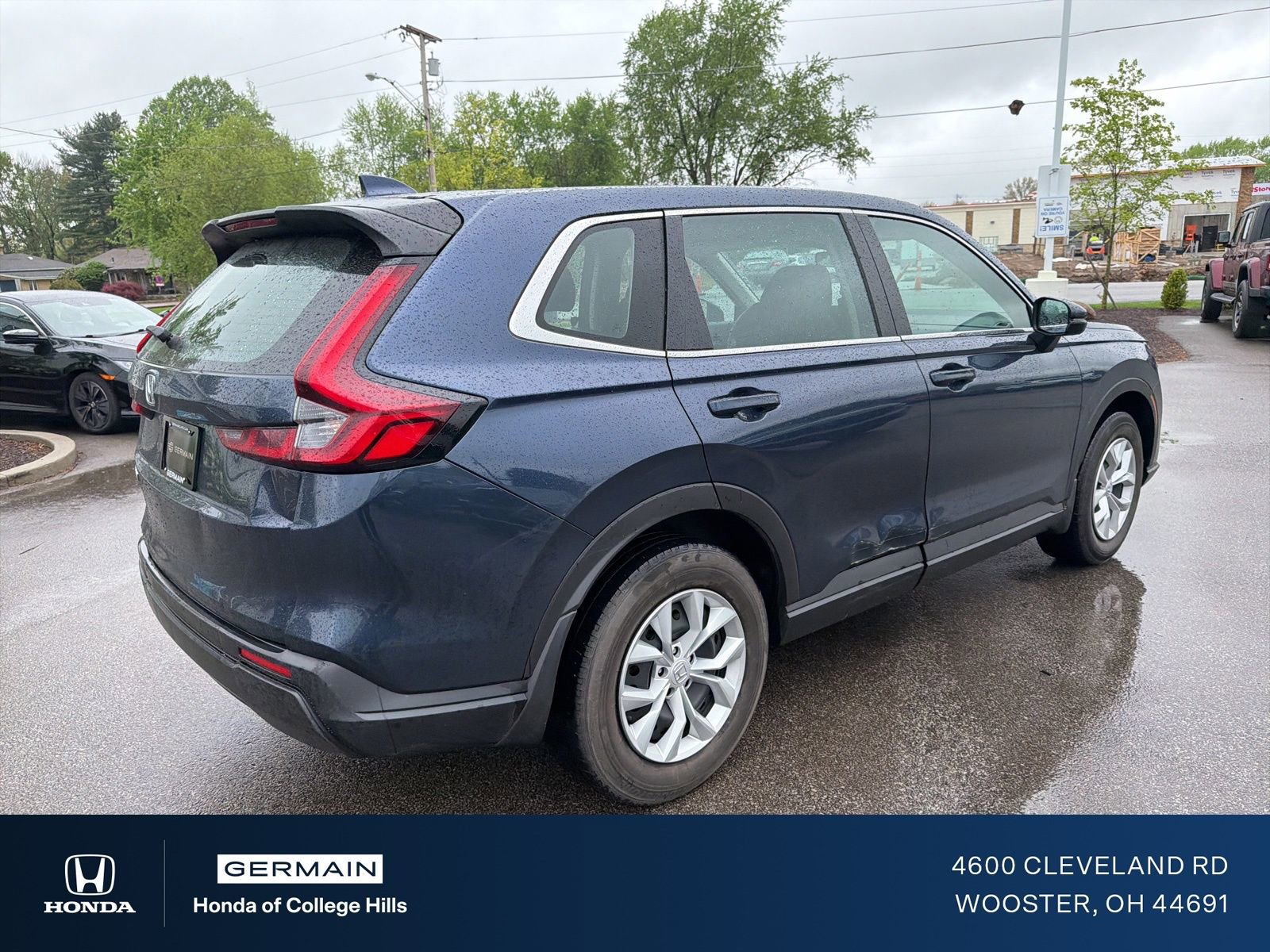 Used 2023 Honda CR-V LX image 6