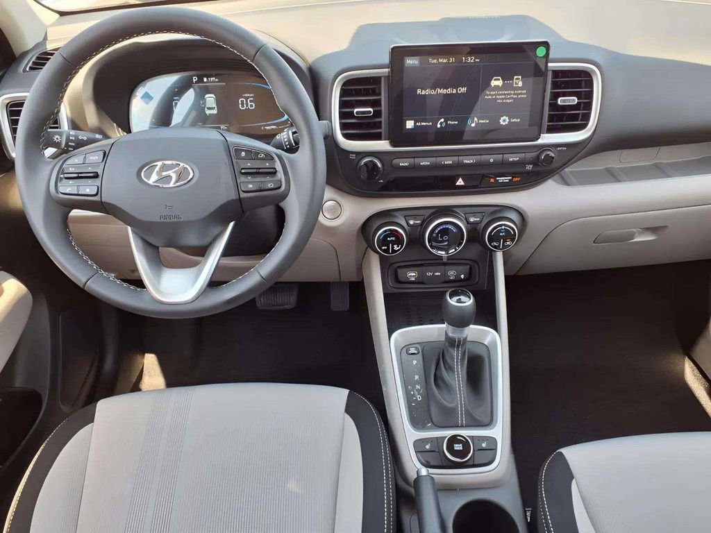 New 2026 Hyundai Venue SEL image 8