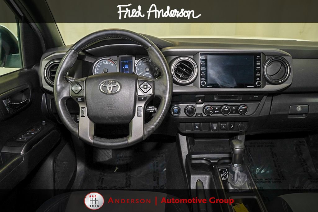 Used 2021 Toyota Tacoma TRD Off-Road AWD/4WD image 6