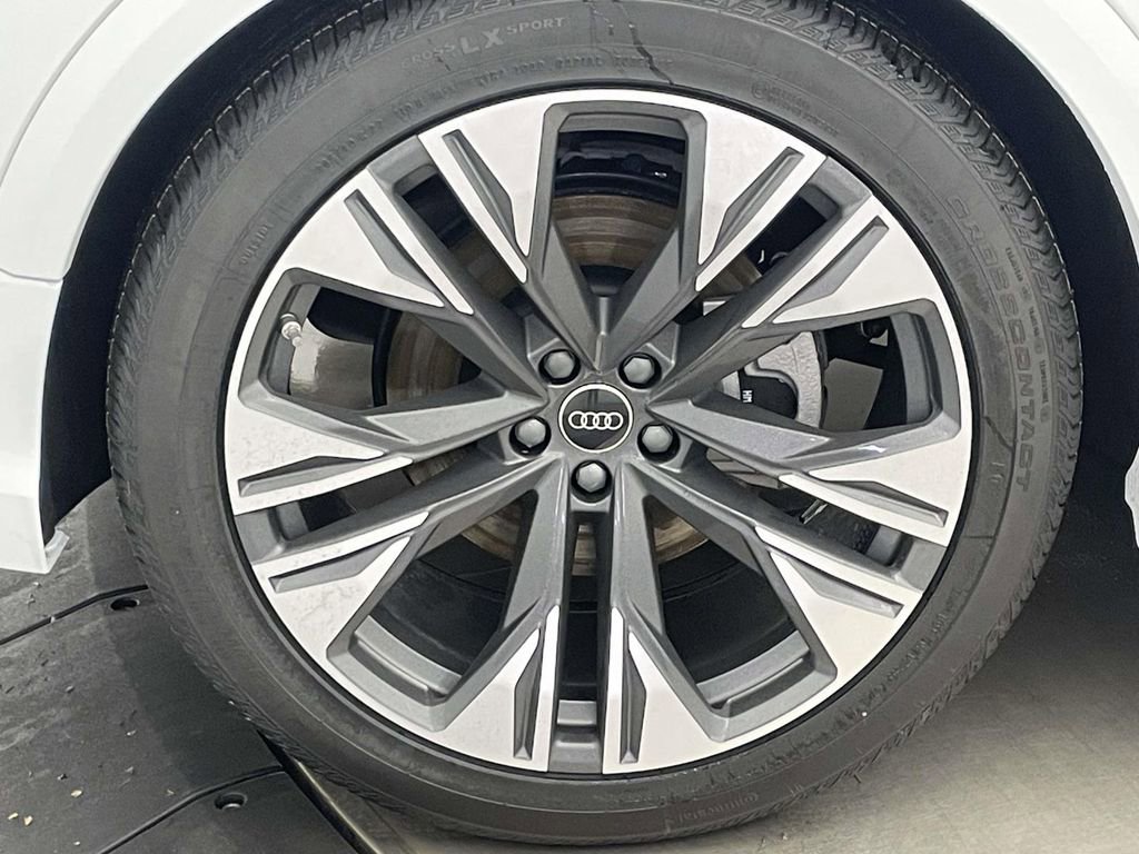 New 2026 Audi Q8 Premium Plus image 13