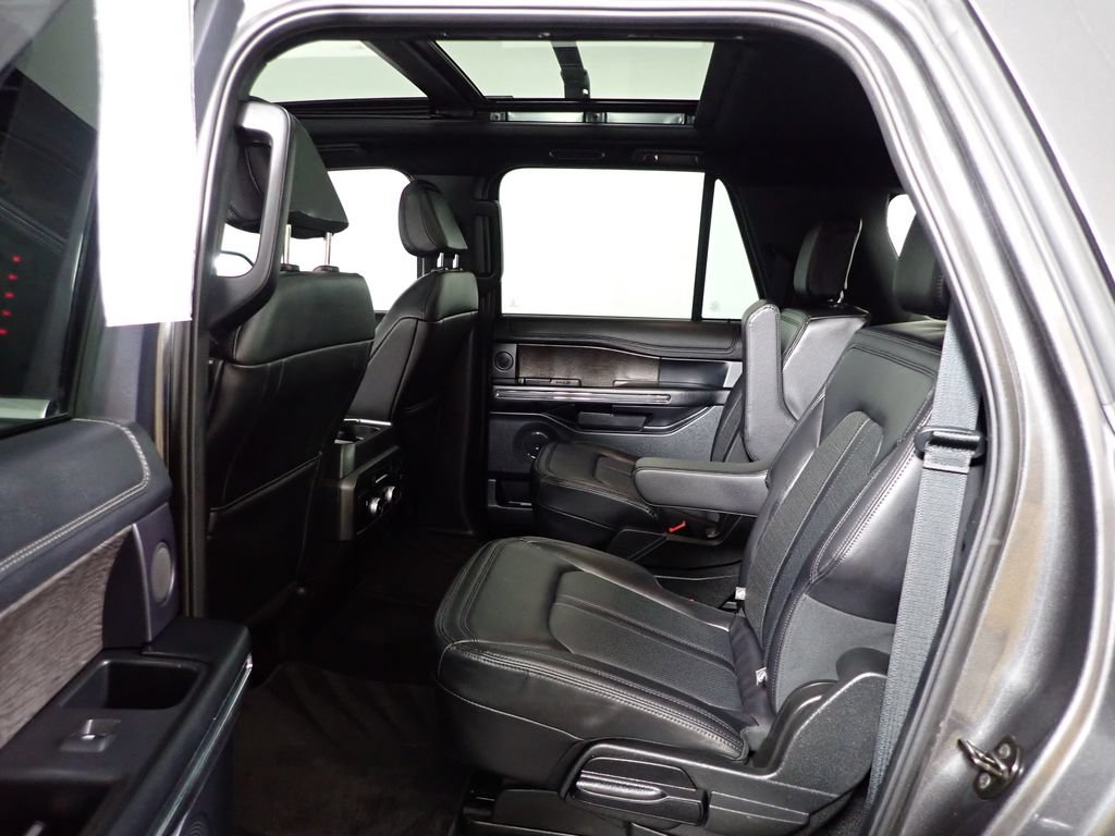 Used 2021 Ford Expedition Max Limited AWD/4WD image 35