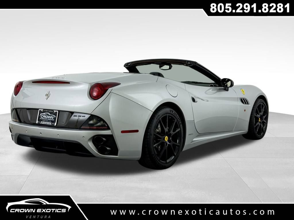 Used 2012 Ferrari California image 15