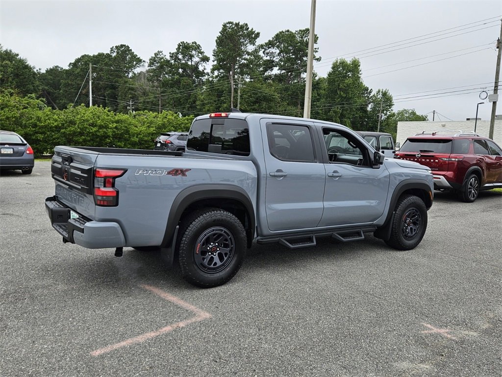 New 2025 Nissan Frontier PRO-4X w/ Pro Premium Package image 10