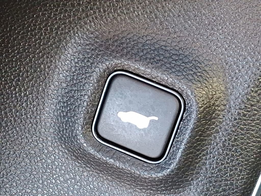 Certified 2023 Acura MDX A-Spec image 28