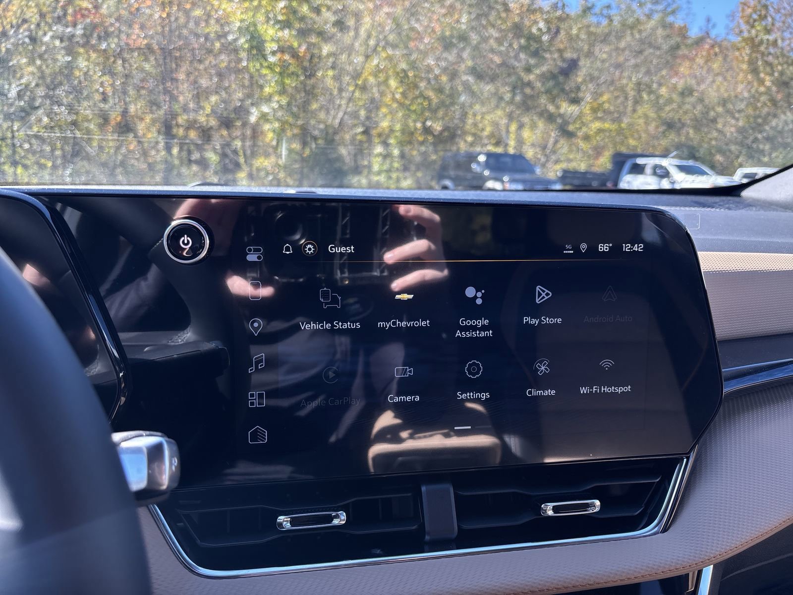 New 2026 Chevrolet Equinox ACTIV w/ Convenience Package III image 16