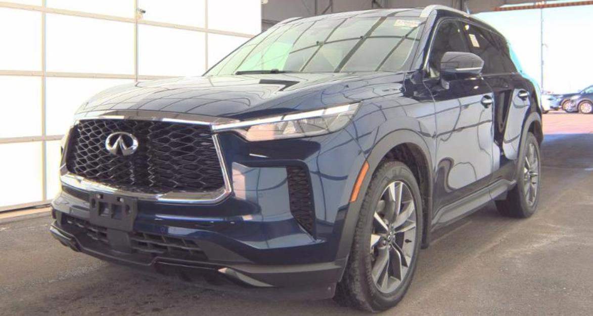 Used 2023 INFINITI QX60 Luxe w/ Cargo Package