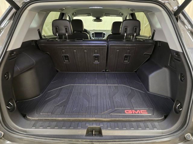 Used 2020 GMC Terrain SLT w/ Preferred Package image 34