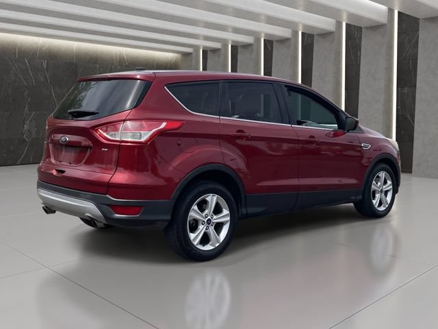 Used 2016 Ford Escape SE FWD image 6