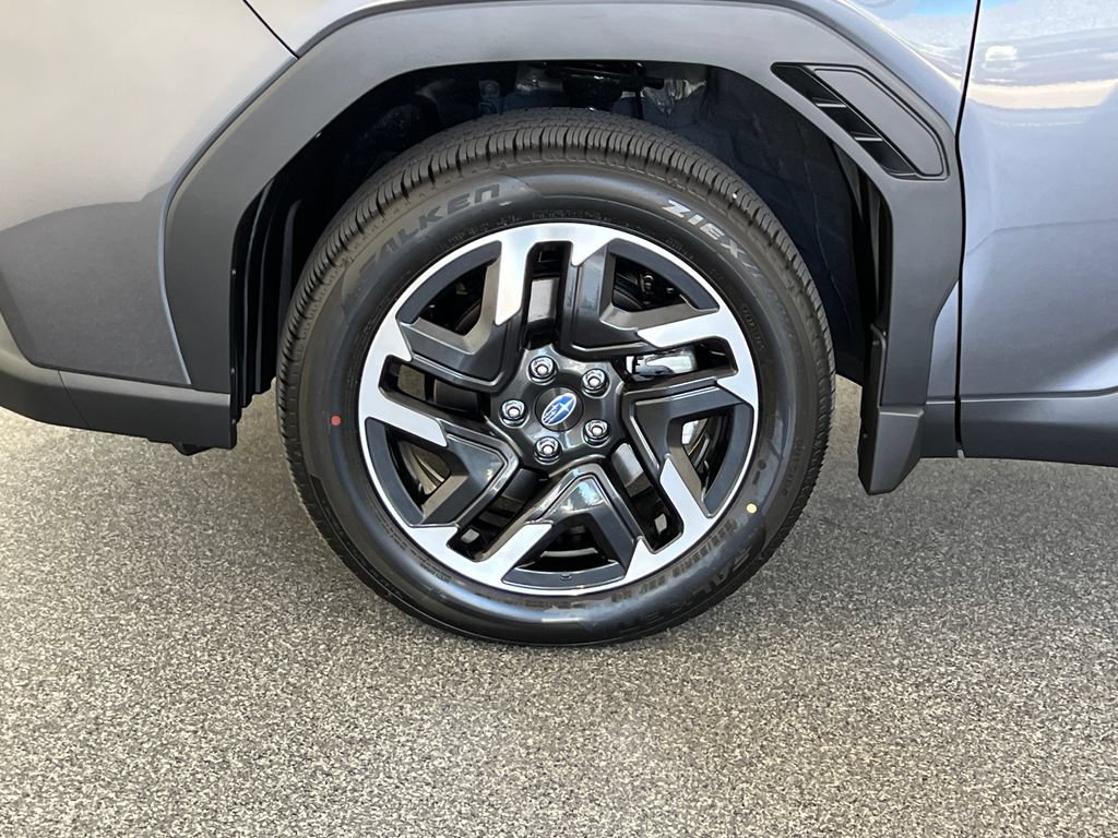 New 2026 Subaru Forester Limited AWD/4WD image 28