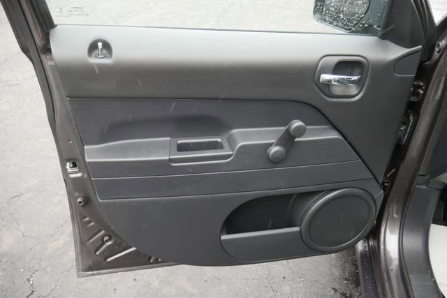 Used 2015 Jeep Patriot Sport image 10