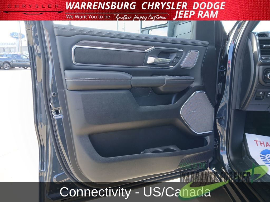 New 2026 RAM 1500 Laramie AWD/4WD image 19