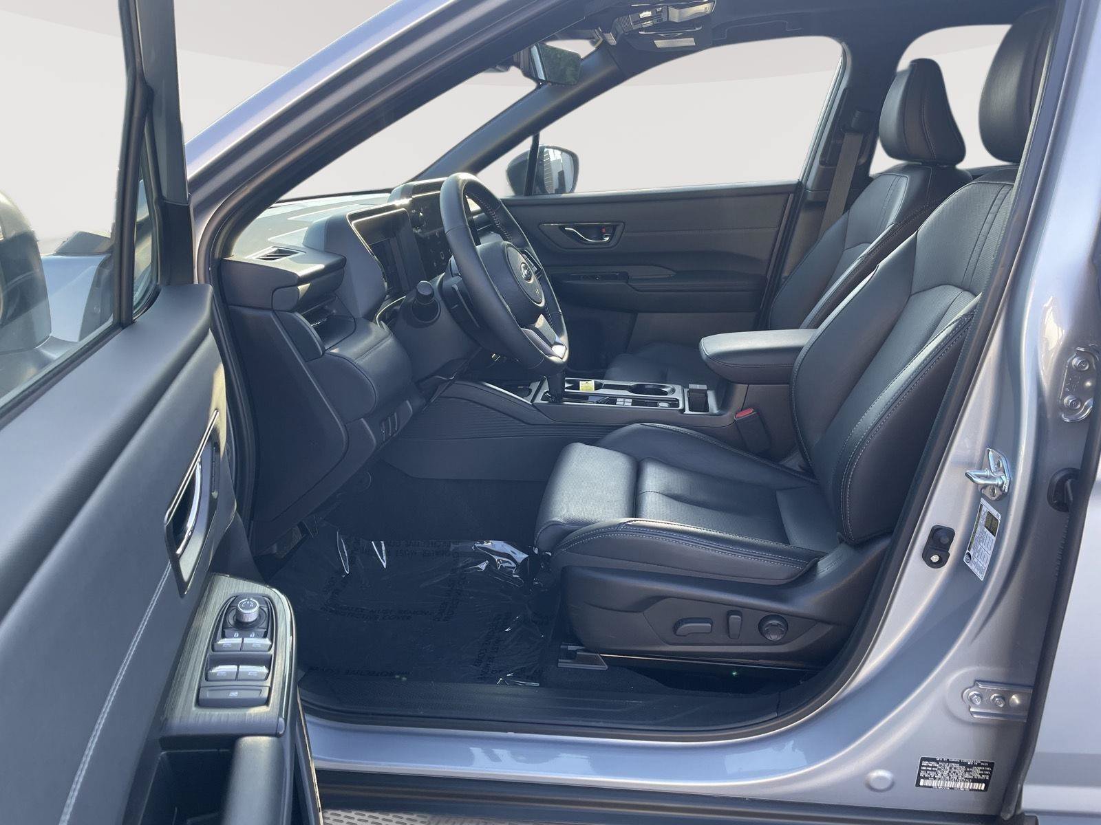 Certified 2026 Subaru Outback Touring AWD/4WD image 3