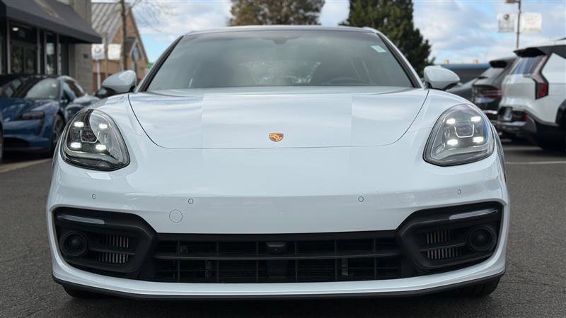 Used 2023 Porsche Panamera 4 Platinum Edition w/ Assistance Package image 8