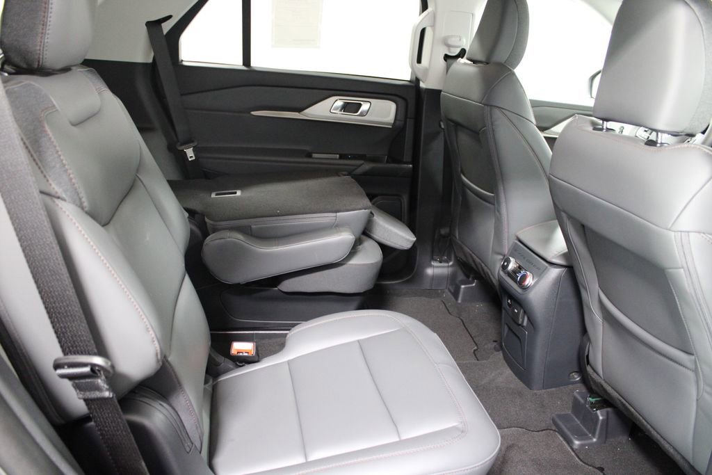 New 2026 Ford Explorer Active w/ Active Comfort Package image 27