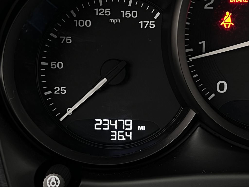 Used 2024 Porsche Macan GTS image 17
