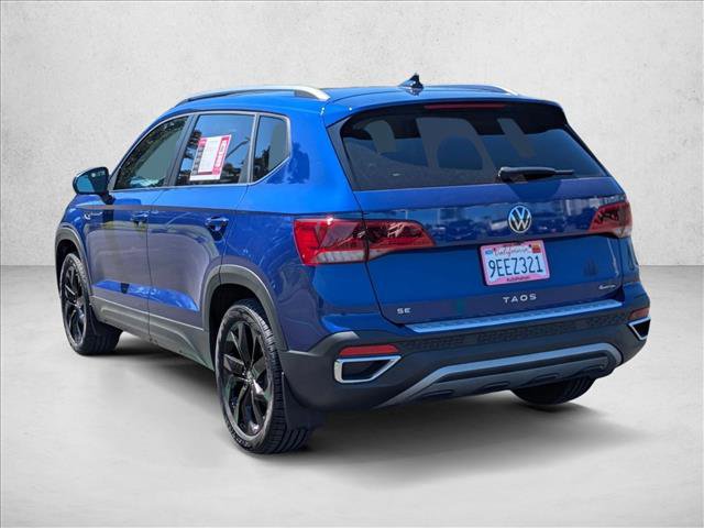 Used 2022 Volkswagen Taos SE w/ Panoramic Sunroof Package AWD/4WD image 8
