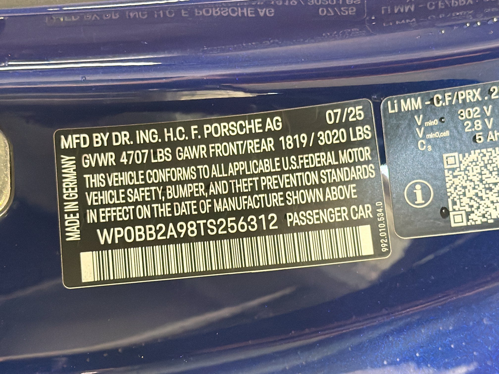 Certified 2026 Porsche 911 Targa 4 GTS AWD/4WD image 42