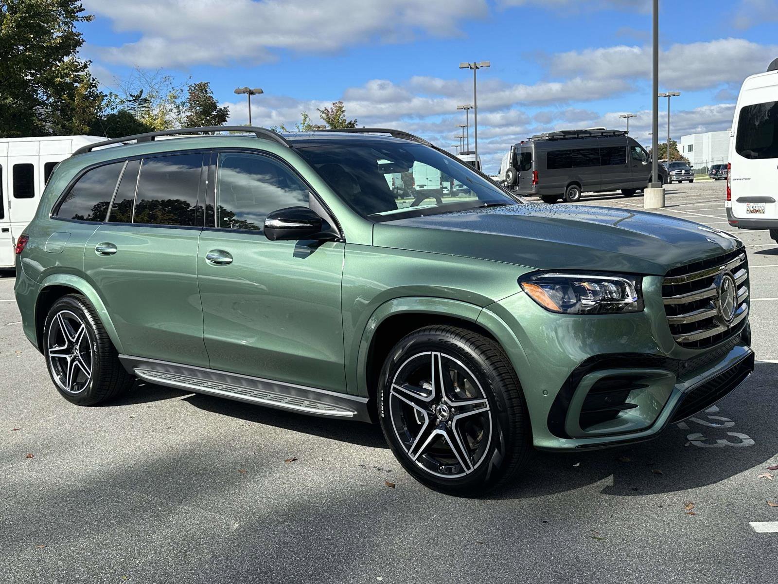 New 2026 Mercedes-Benz GLS 450 4MATIC image 1