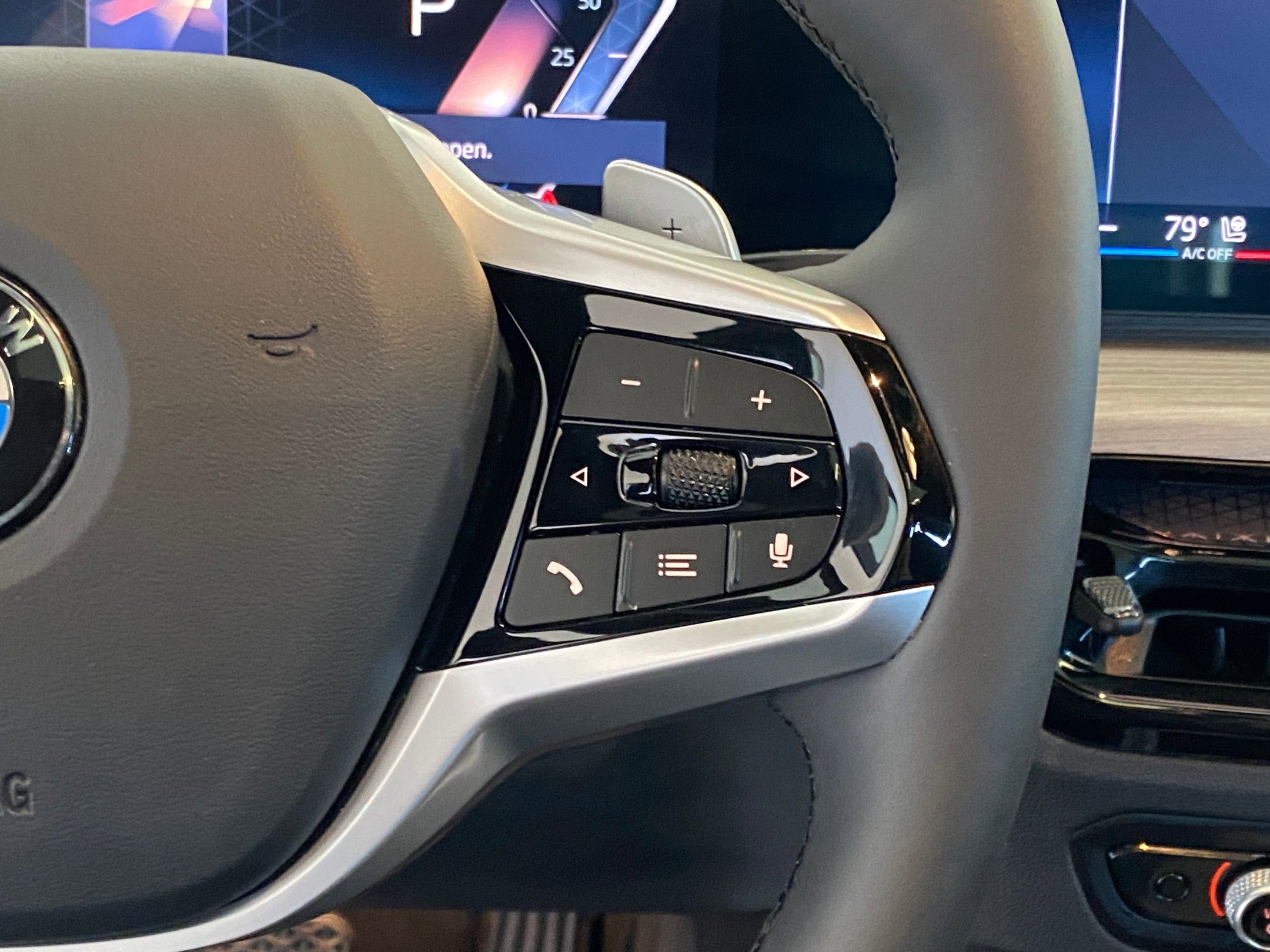 Used 2025 BMW 330i xDrive Sedan image 31