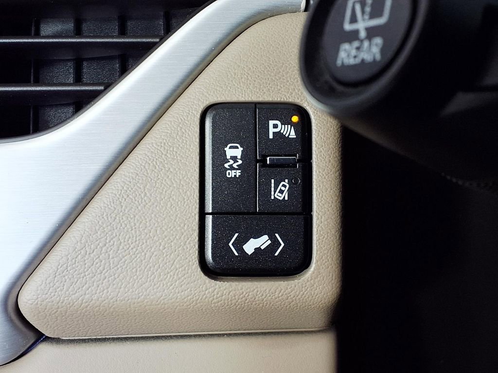 Used 2015 GMC Yukon SLT image 20