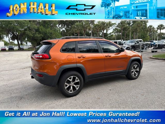 Used 2015 Jeep Cherokee Trailhawk w/ Comfort/Convenience Group AWD/4WD image 14