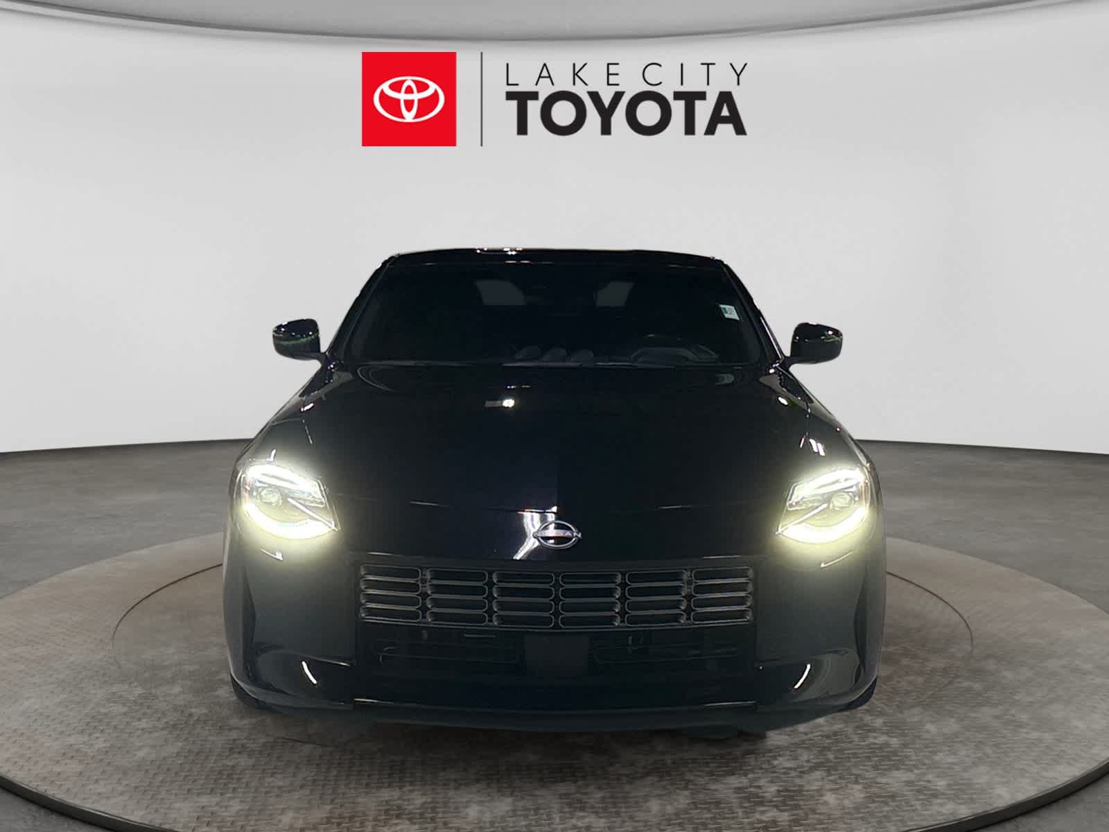 Used 2024 Nissan Z Performance w/ Floor Mat Package RWD image 14