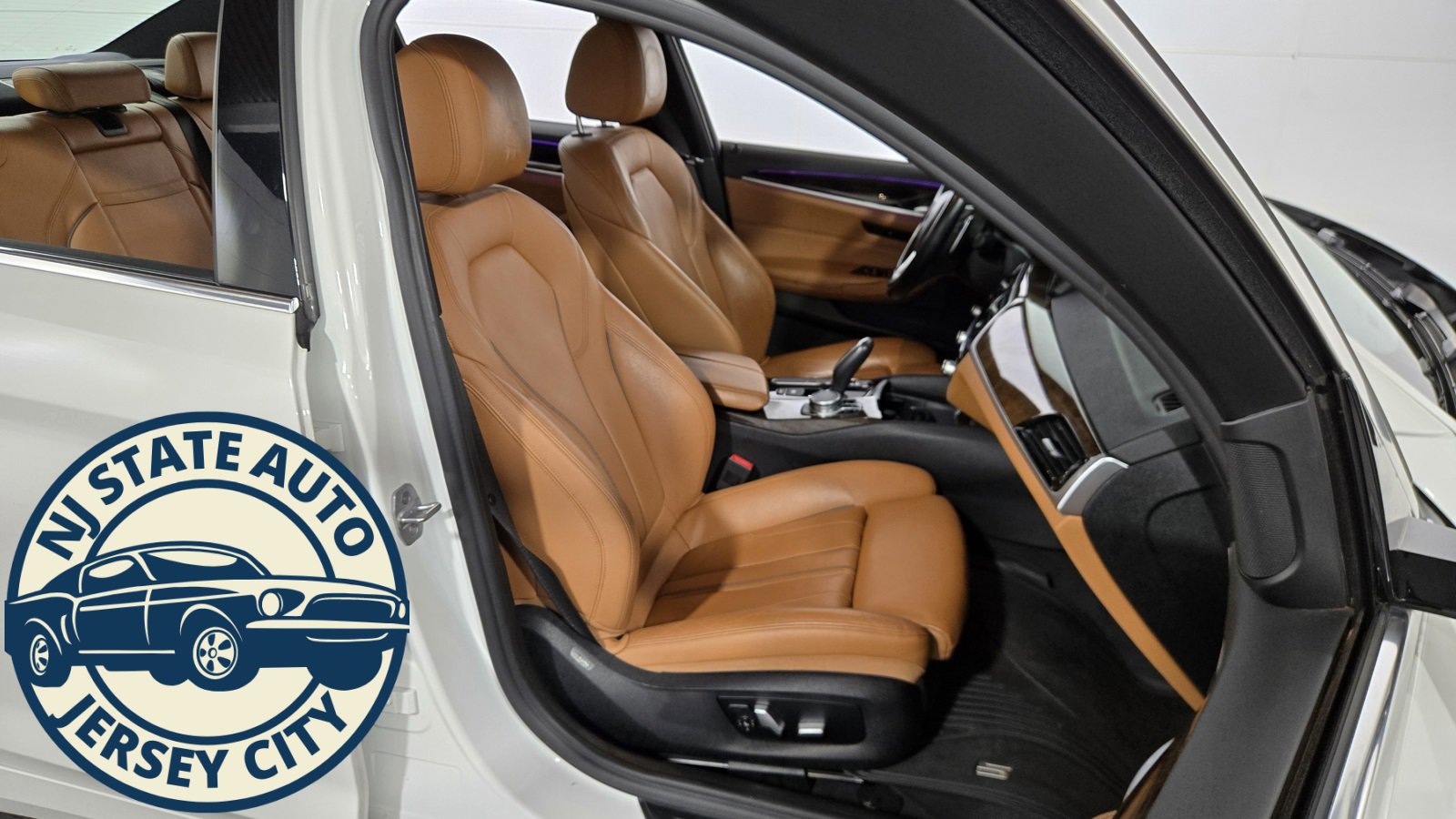 Used 2018 BMW 530e xDrive image 36