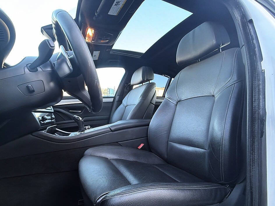 Used 2014 BMW 550i Sedan RWD image 8