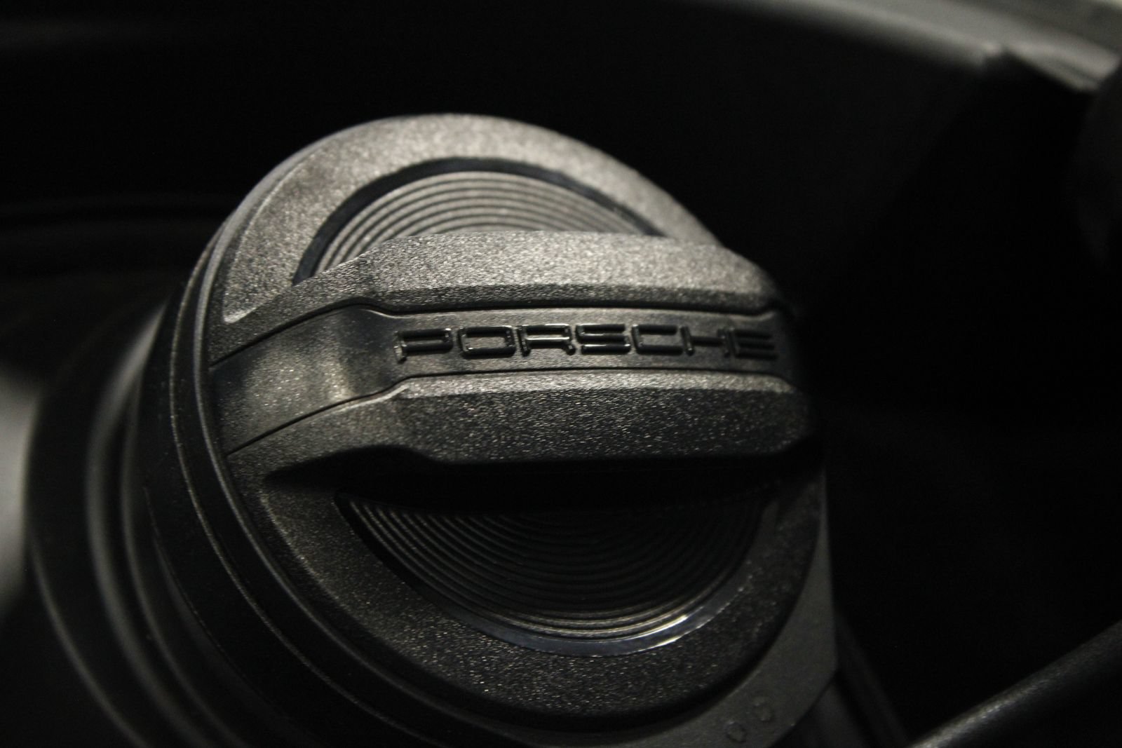 Certified 2025 Porsche Panamera 4 AWD/4WD image 23