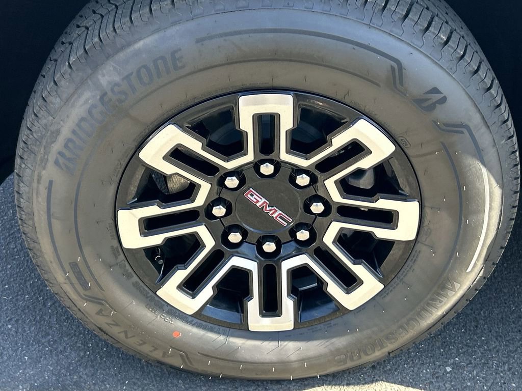 New 2026 GMC Sierra EV Elevation w/ Premium Package image 32