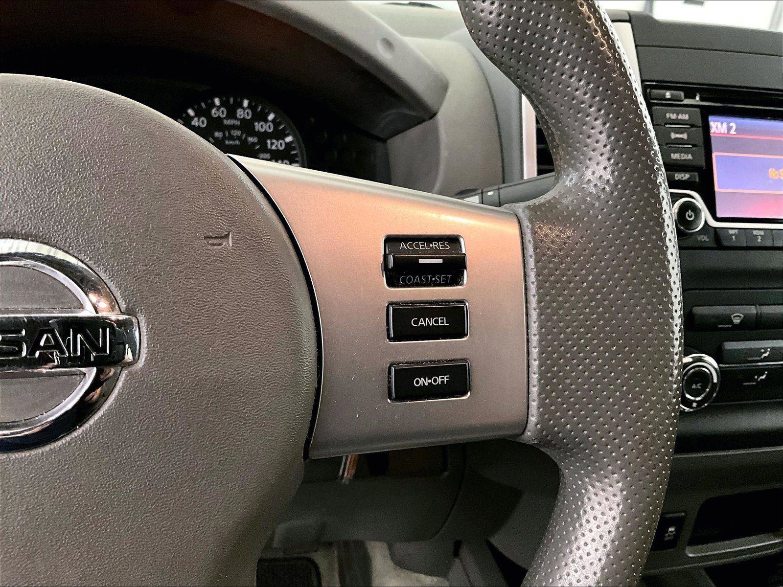 Used 2015 Nissan Frontier SV image 19