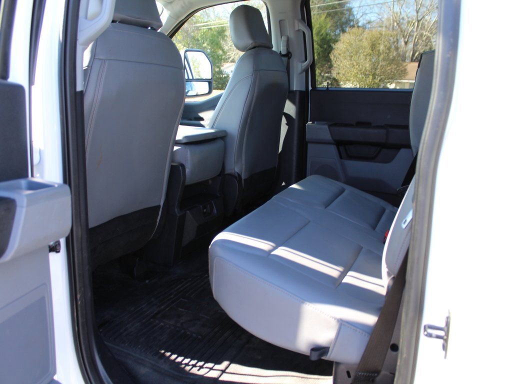 Used 2024 Ford F450 XL w/ XL Chrome Package image 5